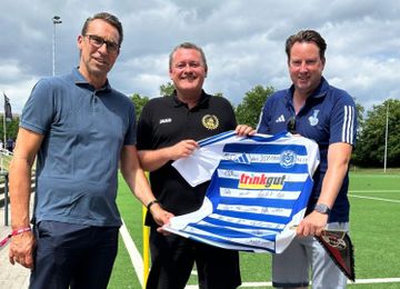 Fußballfest im DSV1900-Sportpark: Zebras feiern mit ihren Fans