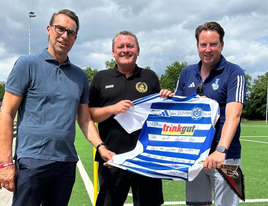 Fußballfest im DSV1900-Sportpark: Zebras feiern mit ihren Fans