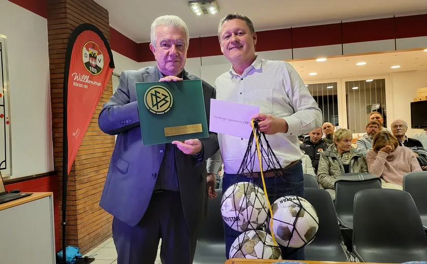 Hoher Besuch vor der JHV beim DSV 1900